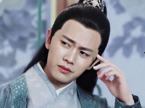 圈内人爆料赵丽颖任嘉伦,神秘新剧引期待